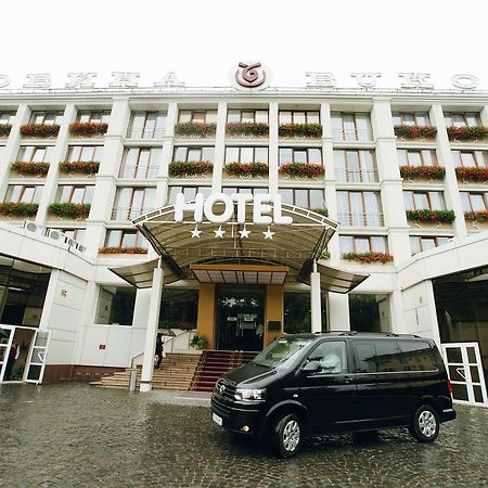 Bukovyna Hotel Chernivtsi Exterior photo